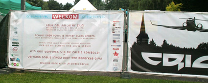 Drukzone - Crisis festival 2012 Heras werfdoeken